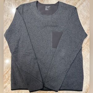 Arc’teryx Covert Pullover Heathered Grey Size M | Performance Fleece | EUC
